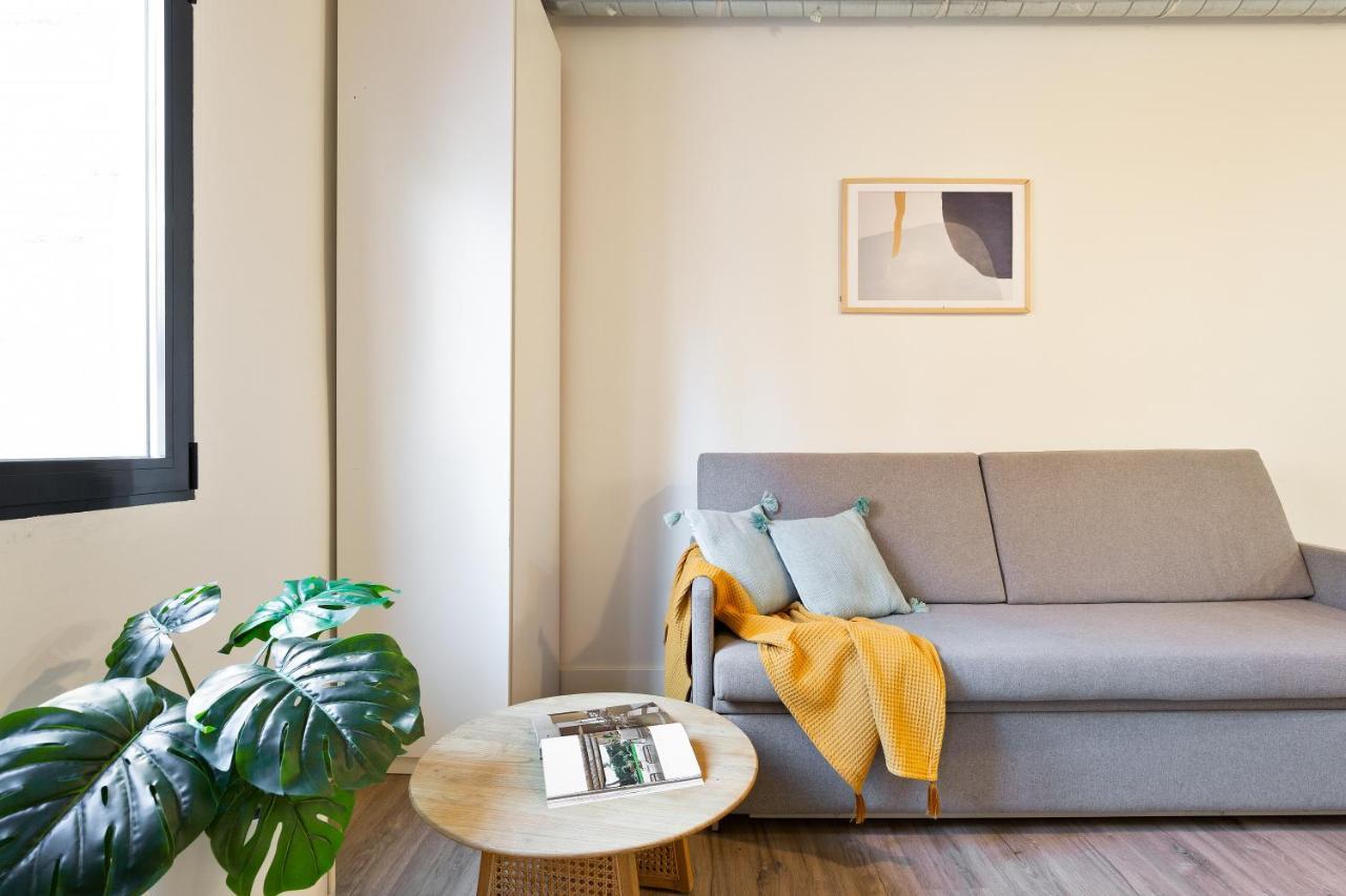 Modern Catalan Apartments By Olala Homes L'Hospitalet de Llobregat Ngoại thất bức ảnh